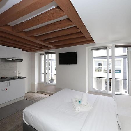 Studio Fonctionnel A Deux Pas Du Musee Grevin - 2P Apartman Párizs Kültér fotó